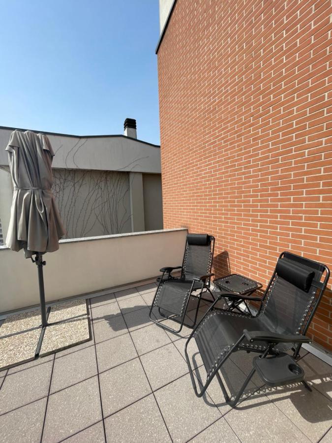 Elegant Apartment In Milan With Panoramic Terrace Экстерьер фото